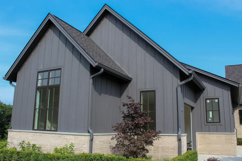 15985 Waters Edge Peninsula Township, MI 49686