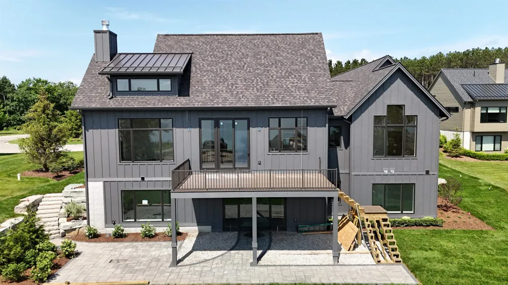 15985 Waters Edge Peninsula Township, MI 49686