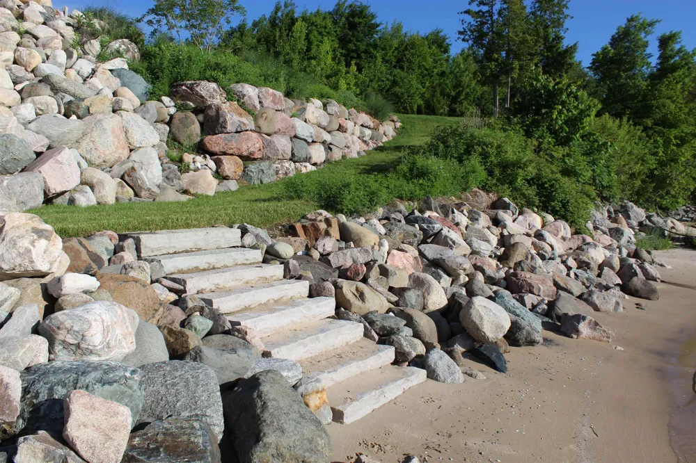 15985 Waters Edge Peninsula Township, MI 49686