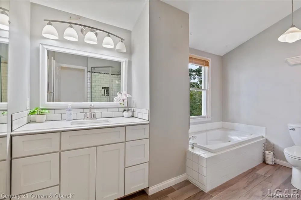 117 STUDER DRIVE Leoni Township, MI 49240