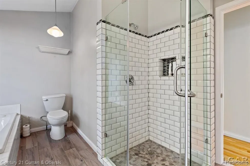 117 STUDER DRIVE Leoni Township, MI 49240