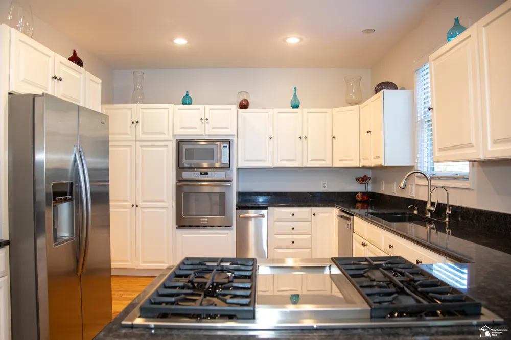 52881 Rico Court Lyon Charter Township, MI 48393