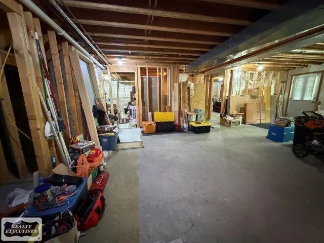 6651 Tamarack Freeman Township, MI 48632