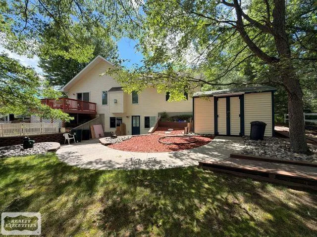 6651 Tamarack Freeman Township, MI 48632