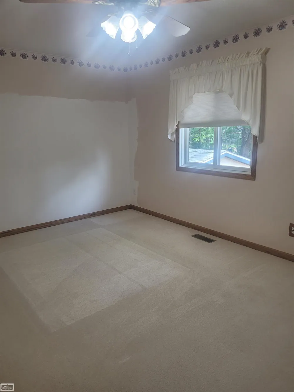 6651 Tamarack Freeman Township, MI 48632