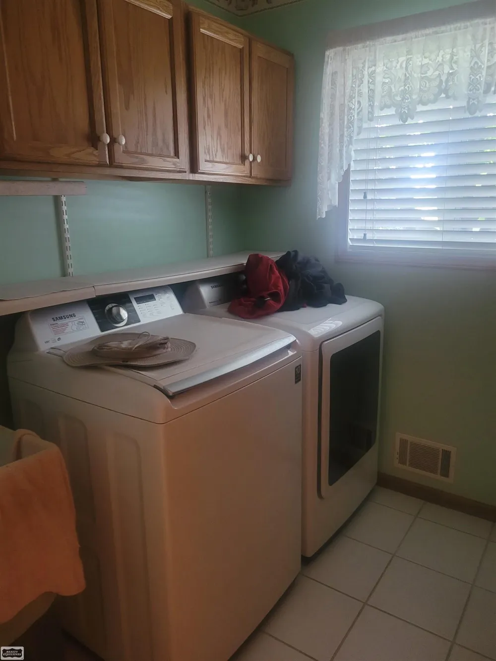 6651 Tamarack Freeman Township, MI 48632