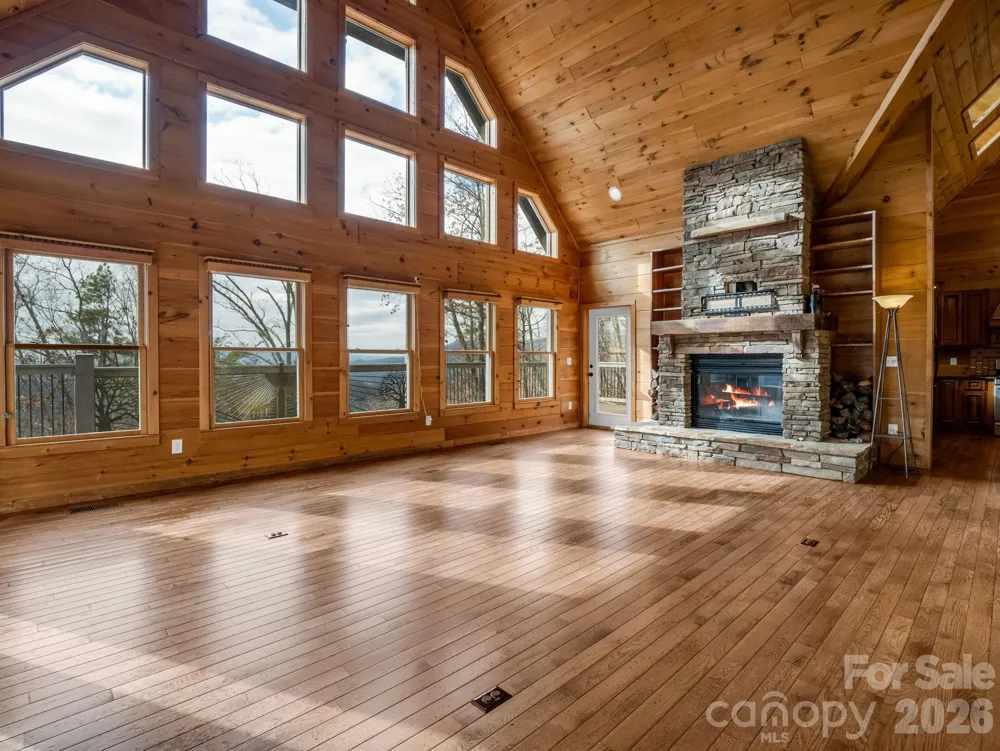 110 Chetan Way Lake Lure, NC 28746
