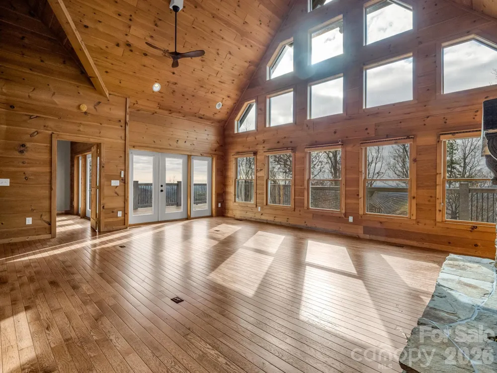 110 Chetan Way Lake Lure, NC 28746