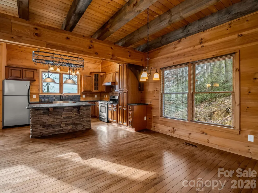 110 Chetan Way Lake Lure, NC 28746