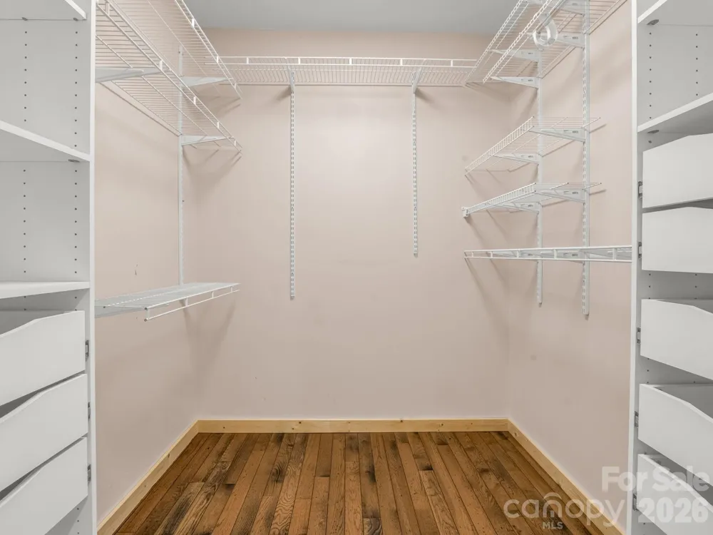 110 Chetan Way Lake Lure, NC 28746