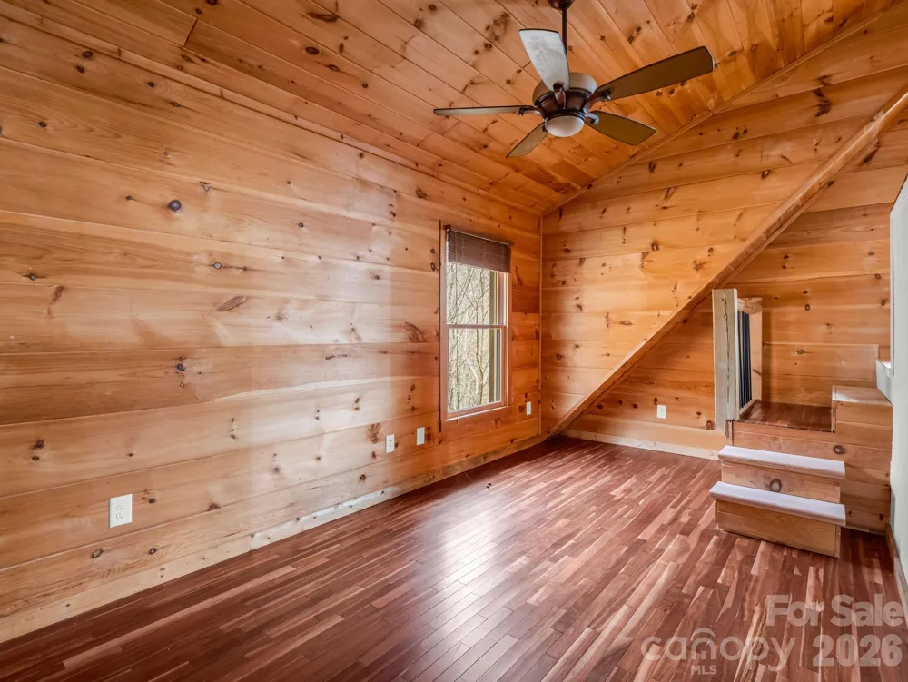 110 Chetan Way Lake Lure, NC 28746