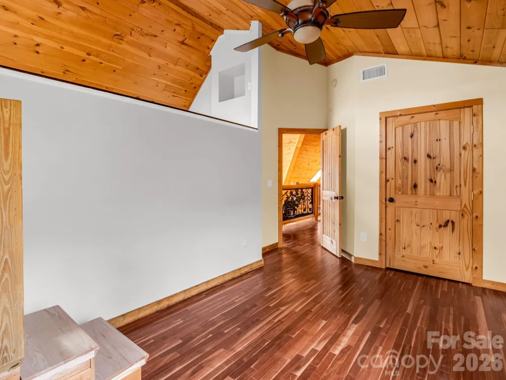 110 Chetan Way Lake Lure, NC 28746