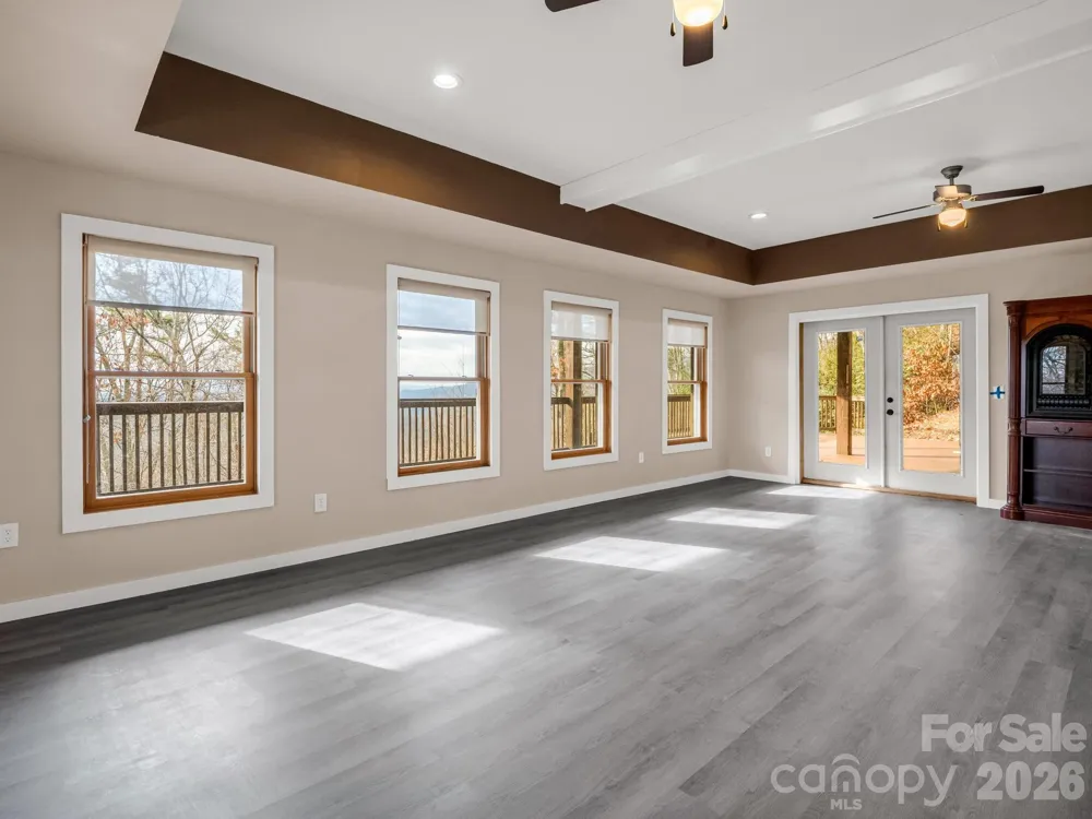 110 Chetan Way Lake Lure, NC 28746