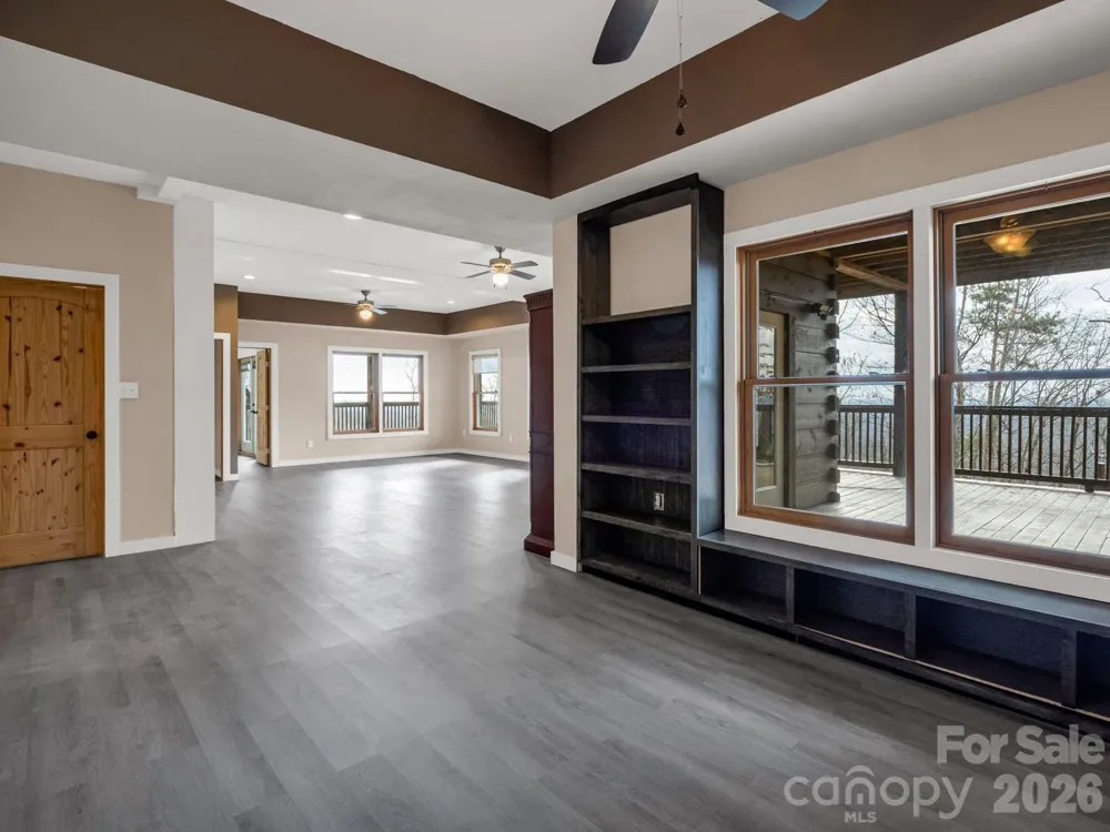 110 Chetan Way Lake Lure, NC 28746