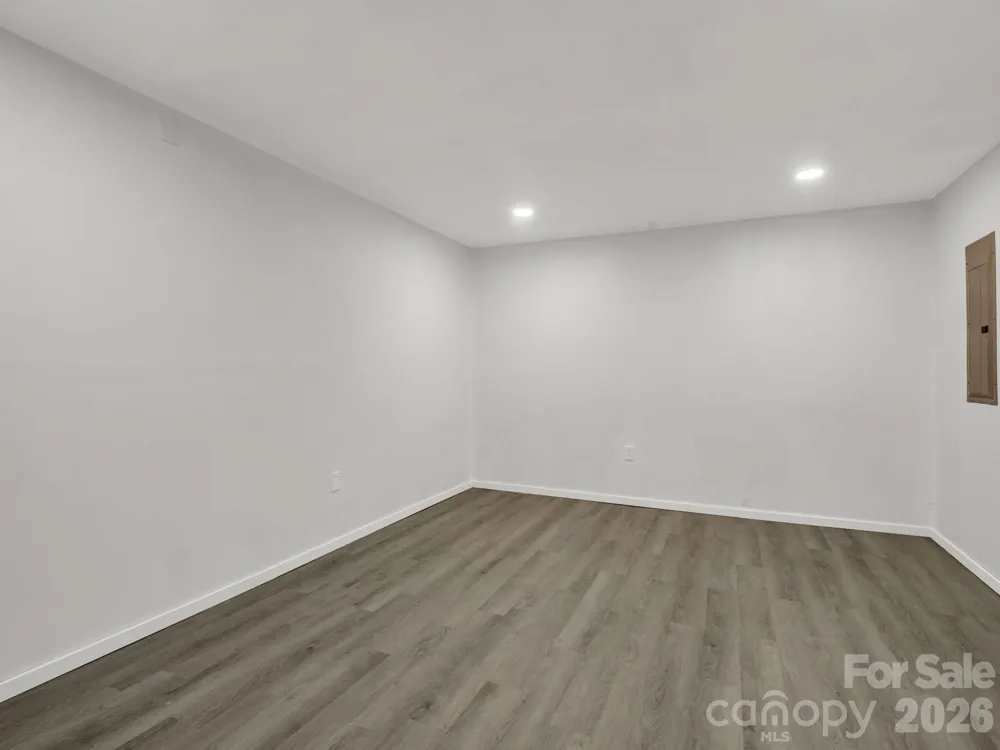 110 Chetan Way Lake Lure, NC 28746