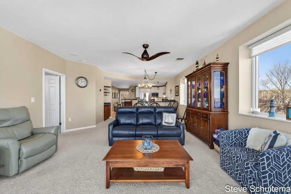 2964 Lakeshore Drive #W 304 Muskegon City, MI 49441