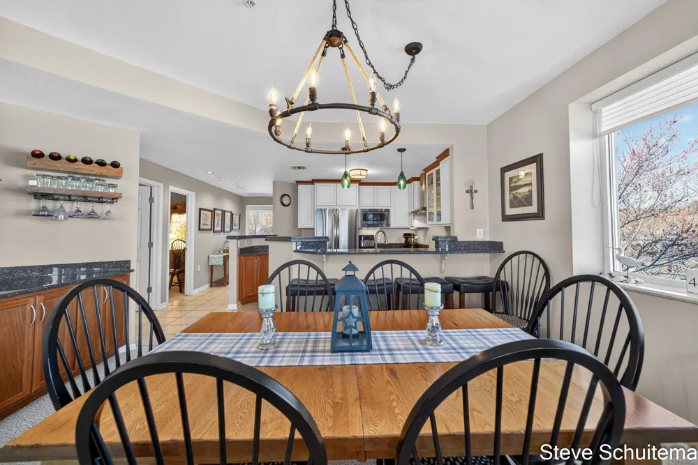 2964 Lakeshore Drive #W 304 Muskegon City, MI 49441