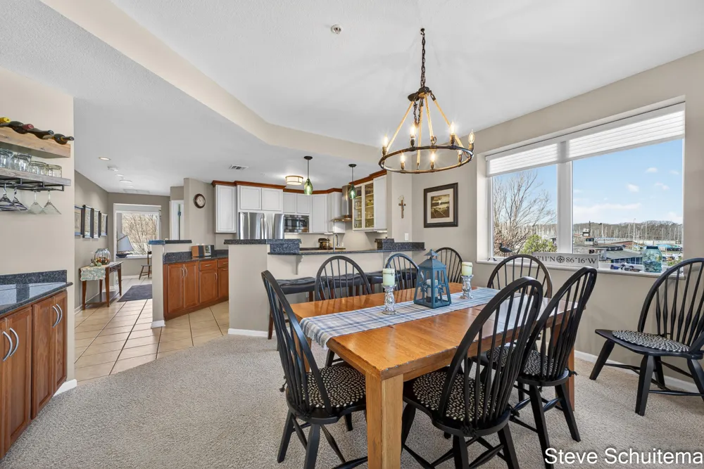 2964 Lakeshore Drive #W 304 Muskegon City, MI 49441