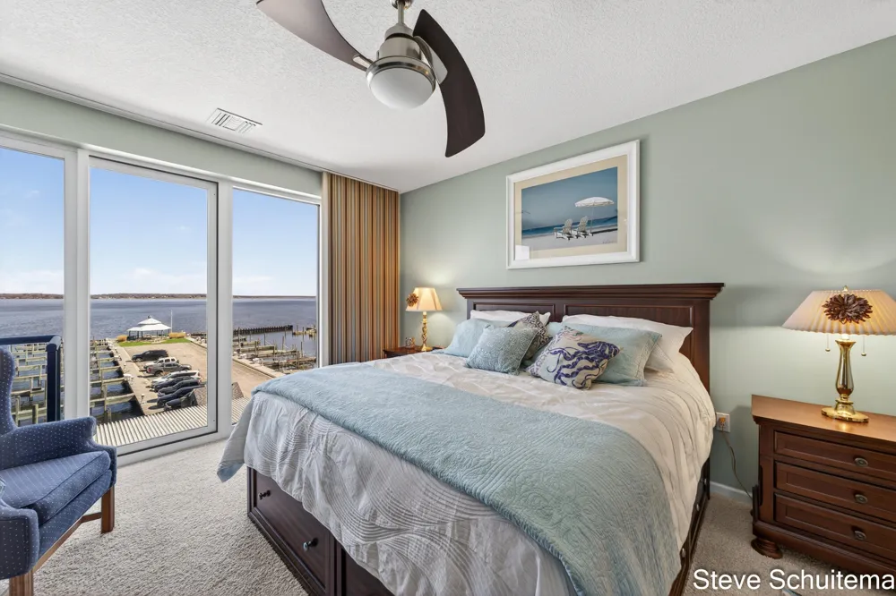 2964 Lakeshore Drive #W 304 Muskegon City, MI 49441