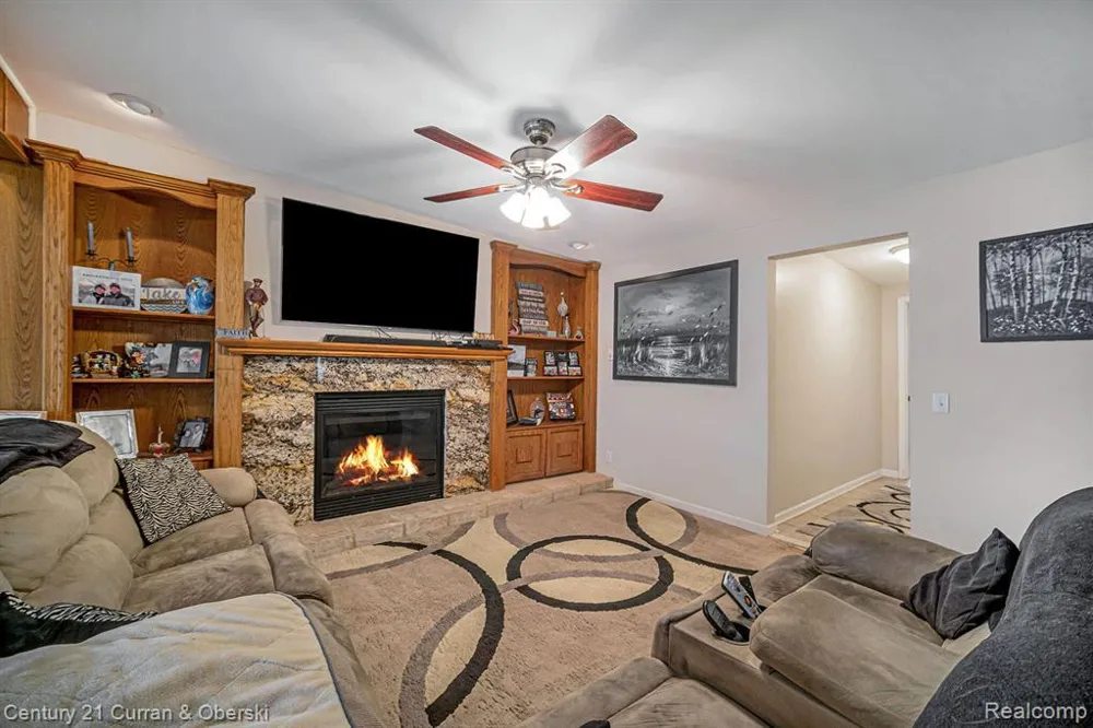 504 Olcott Lake Drive Napoleon Township, MI 49201