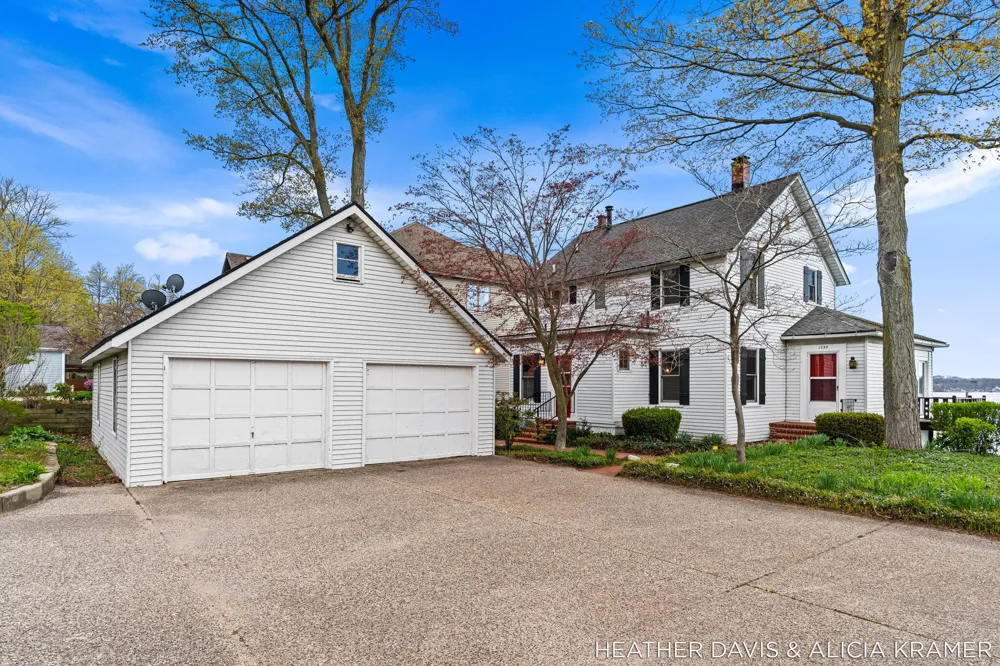 1755 South Shore Drive Park Township, MI 49423