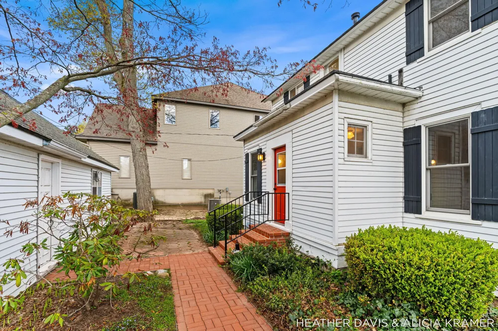 1755 South Shore Drive Park Township, MI 49423