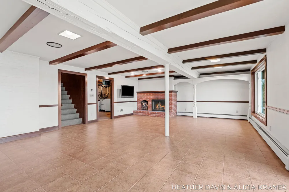 1755 South Shore Drive Park Township, MI 49423