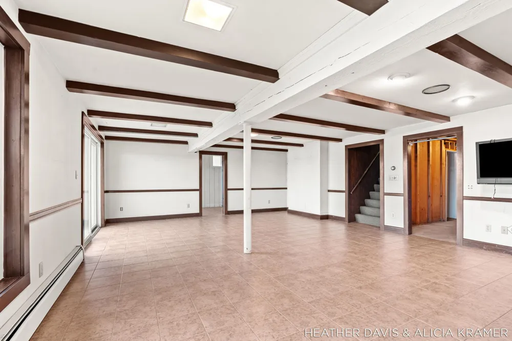1755 South Shore Drive Park Township, MI 49423