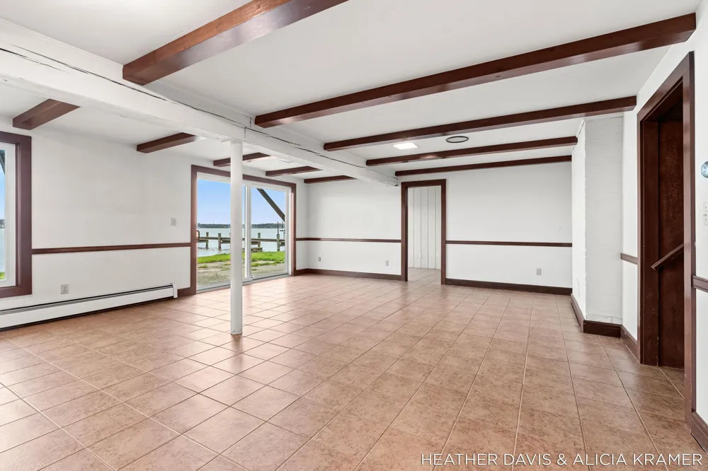 1755 South Shore Drive Park Township, MI 49423