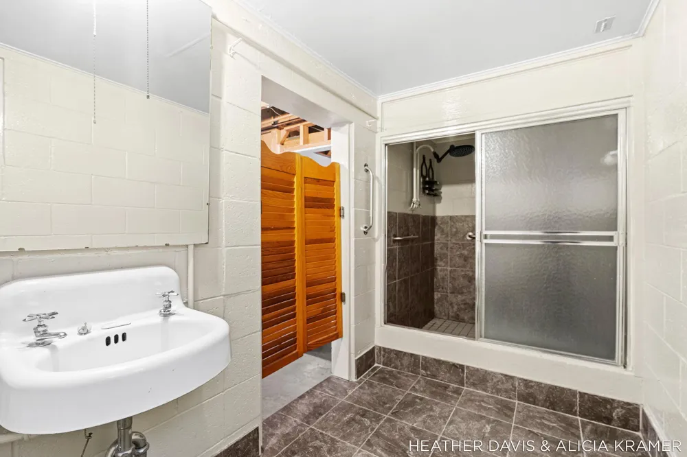 1755 South Shore Drive Park Township, MI 49423