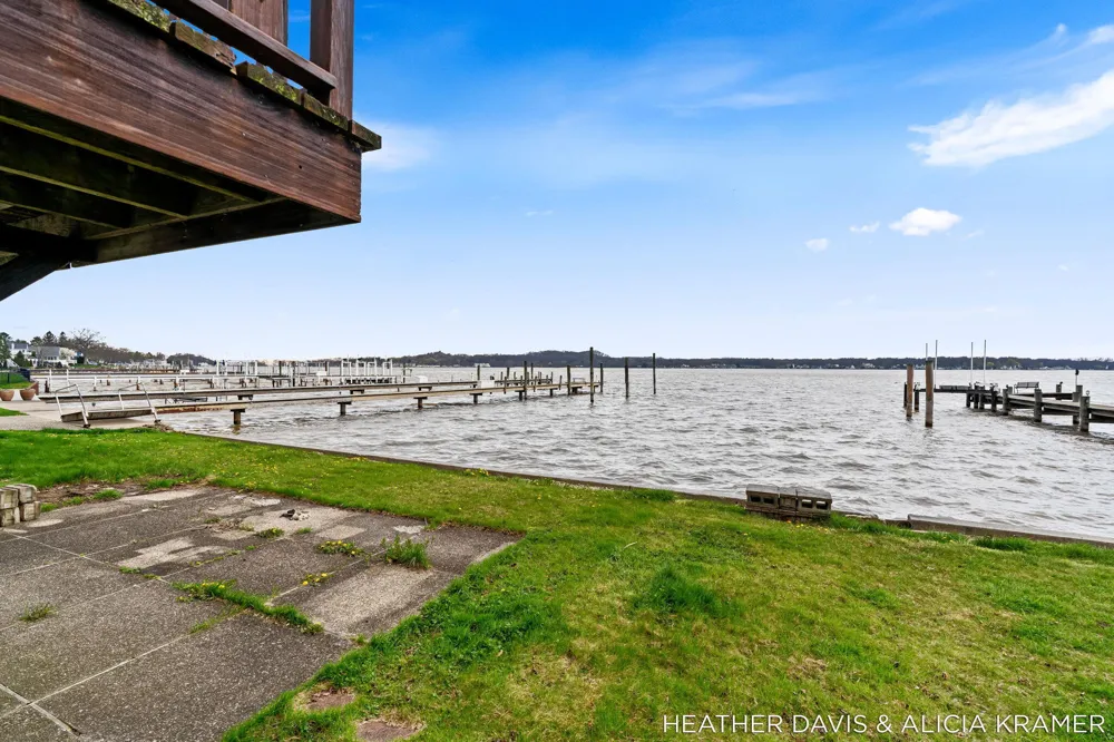 1755 South Shore Drive Park Township, MI 49423