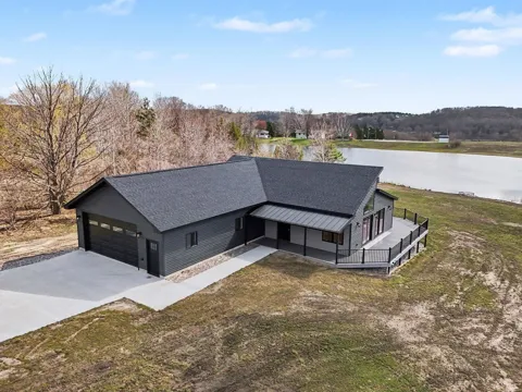 9132 Blue Gill Road