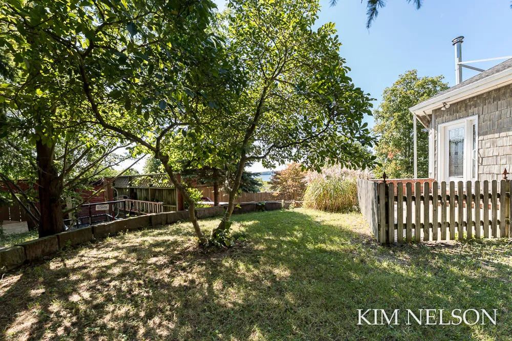 925 S Lake Street Whitehall City, MI 49461