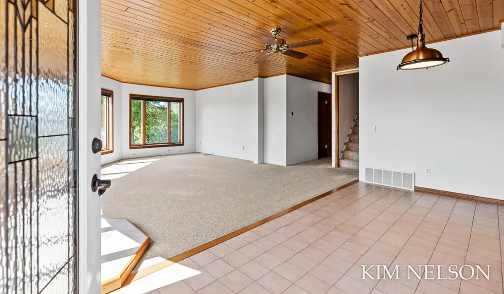 925 S Lake Street Whitehall City, MI 49461
