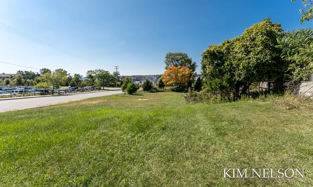 925 S Lake Street Whitehall City, MI 49461