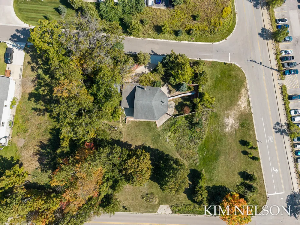 925 S Lake Street Whitehall City, MI 49461