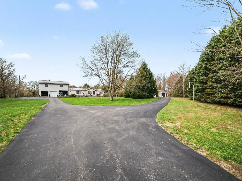 1799 E U.S. 10 Custer Township, MI 49405