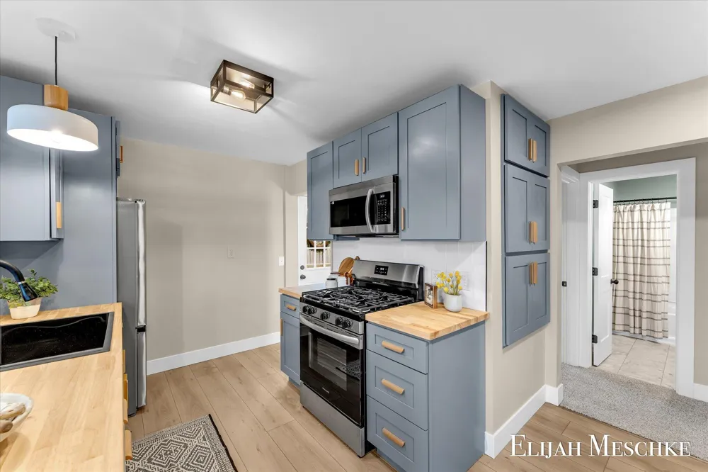 10463 Poplar Drive NE Oakfield Township, MI 49341