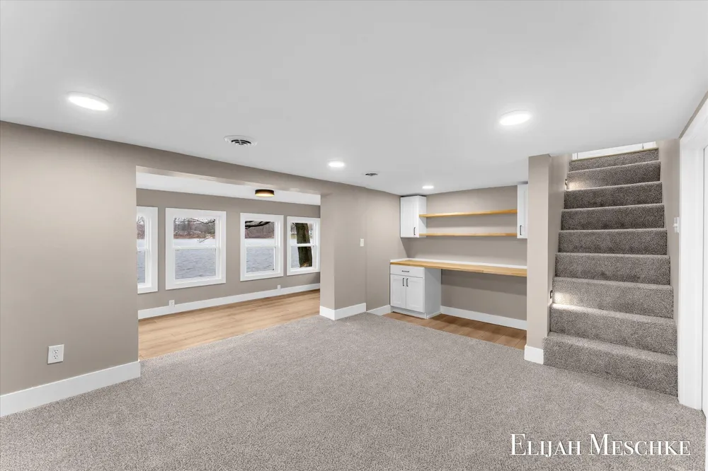 10463 Poplar Drive NE Oakfield Township, MI 49341