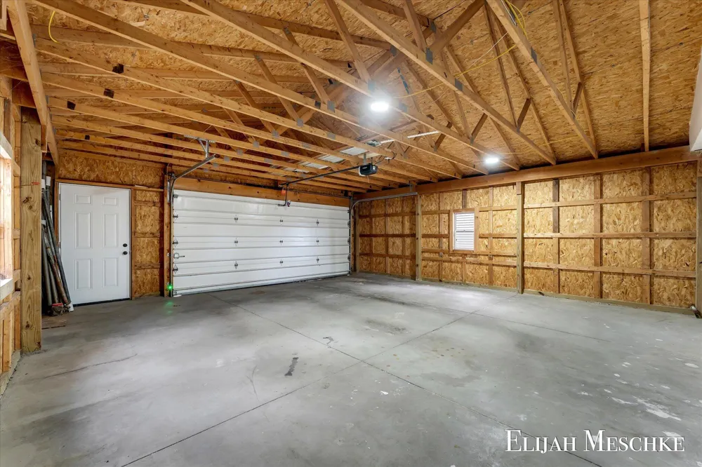 10463 Poplar Drive NE Oakfield Township, MI 49341