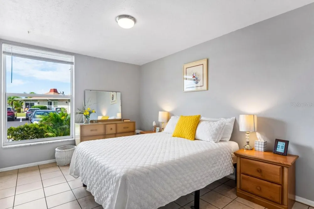 4363 TAHITIAN GARDENS CIRCLE #B Holiday, FL 34691