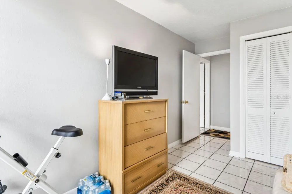 4363 TAHITIAN GARDENS CIRCLE #B Holiday, FL 34691