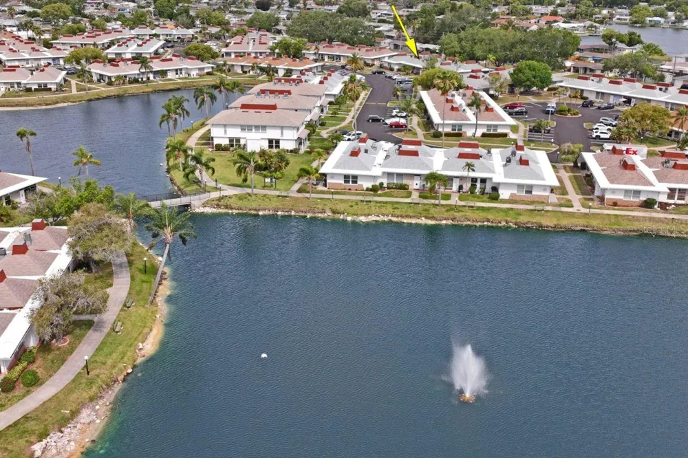 4363 TAHITIAN GARDENS CIRCLE #B Holiday, FL 34691