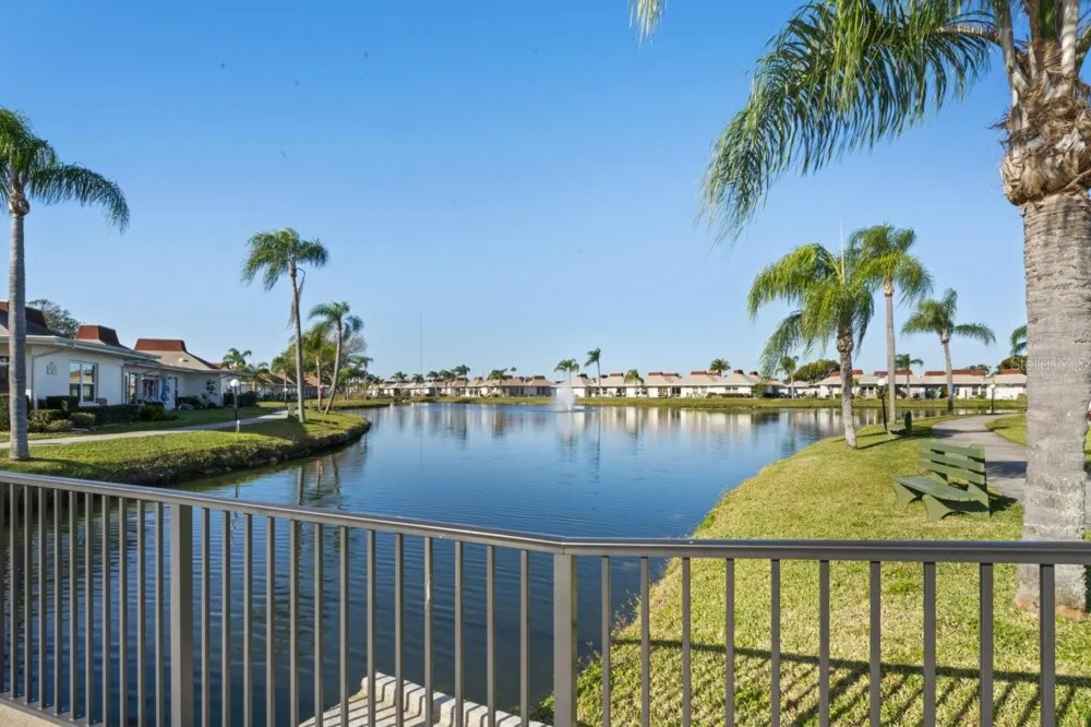 4363 TAHITIAN GARDENS CIRCLE #B Holiday, FL 34691