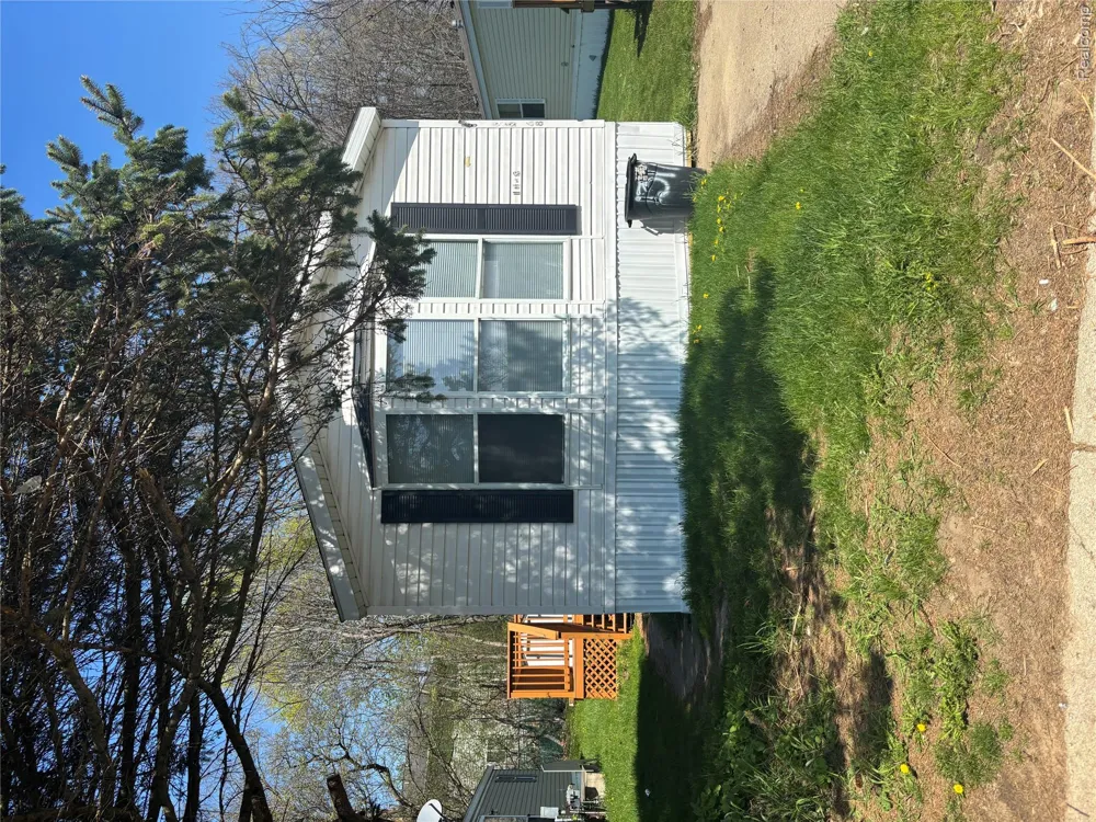 1478 Coachlight Lot 68 Flint City, MI 48532