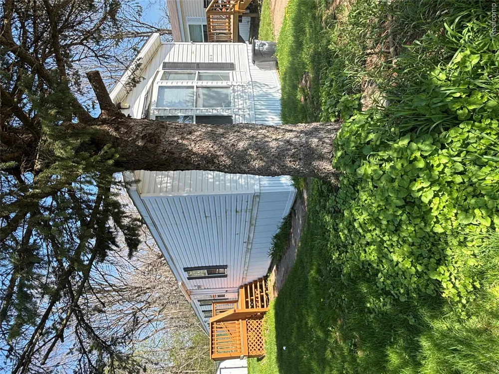 1478 Coachlight Lot 68 Flint City, MI 48532
