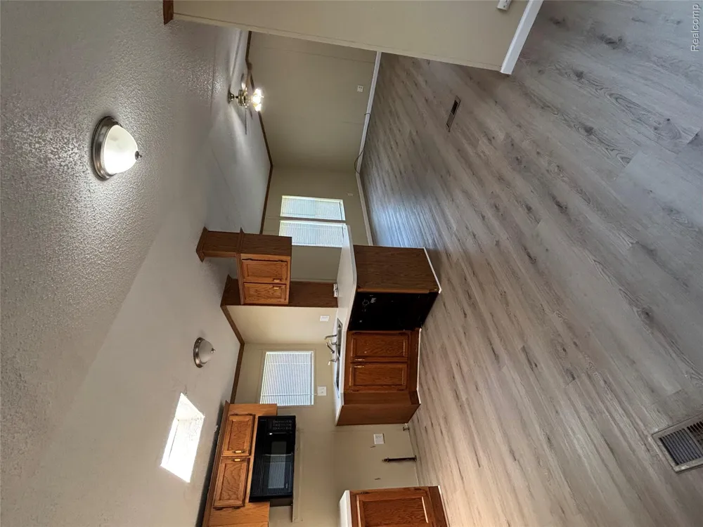 1478 Coachlight Lot 68 Flint City, MI 48532