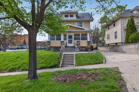 302 Ellery Avenue