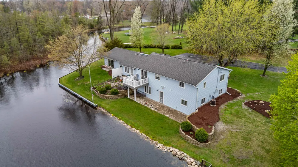 3412 Briar Jefferson Township, MI 49266
