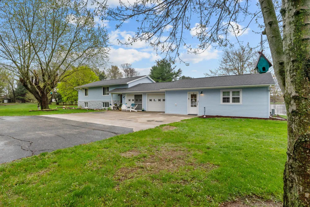 3412 Briar Jefferson Township, MI 49266